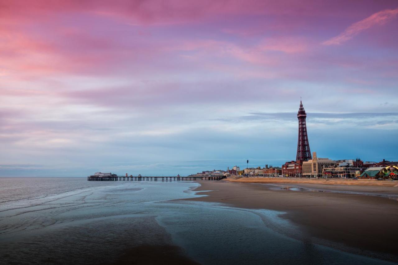 New Luxury Seaview Apt2 Free Parking Special Deal Blackpool Esterno foto